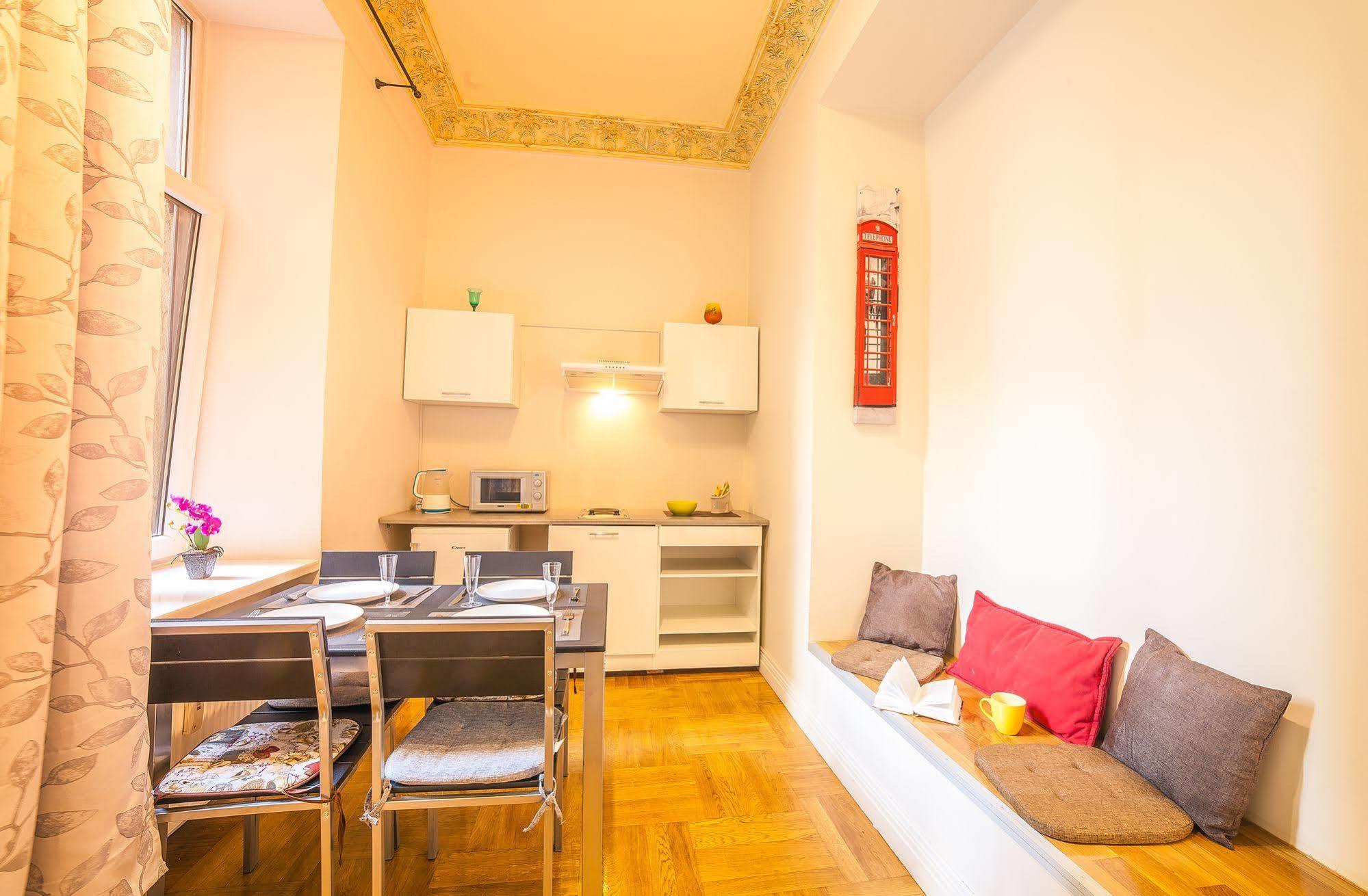 Mosaic Center Apartments リガ エクステリア 写真
